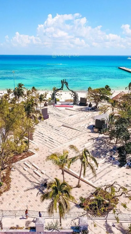 Apartamento En Fraccionamiento Privado 6 Personas, 5 Camas, Piscina Cerca De La Playa Playa del Carmen
